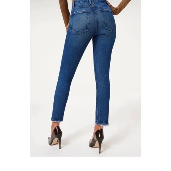 Good American Jeans - Picture 7 of 7